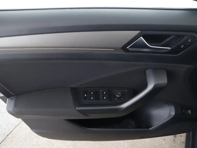 Volkswagen T-Roc ACT DSG