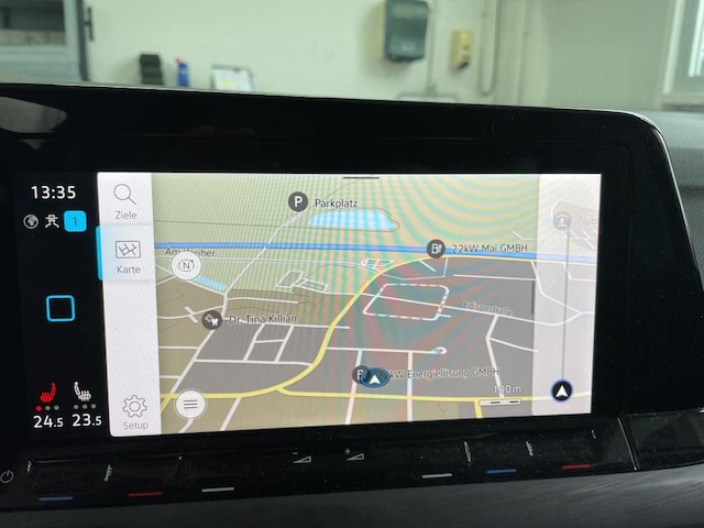 Volkswagen Golf 1.5 eTSI DSG