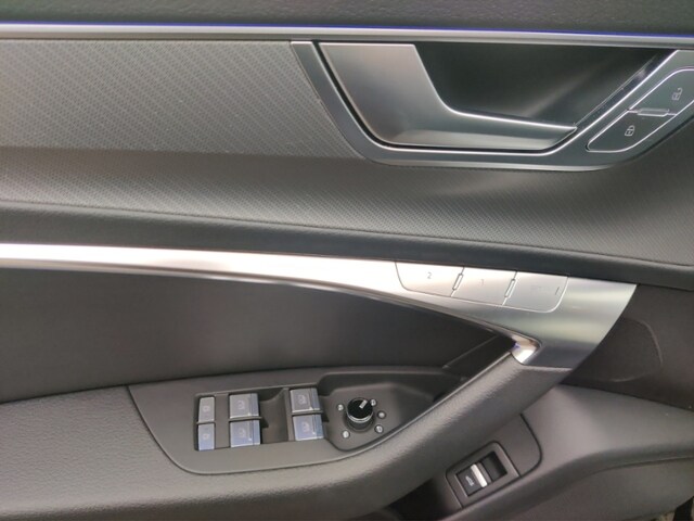 Audi A6 55 TFSI Avant Quattro S-Tronic