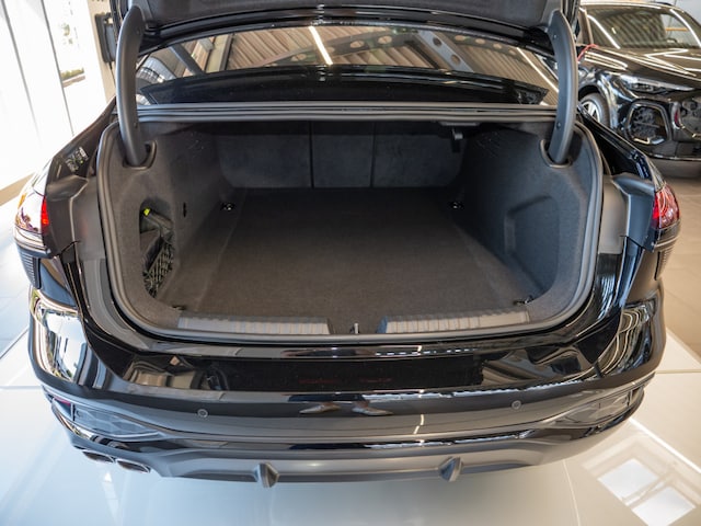 Audi A6 Quattro S-Tronic Sedan