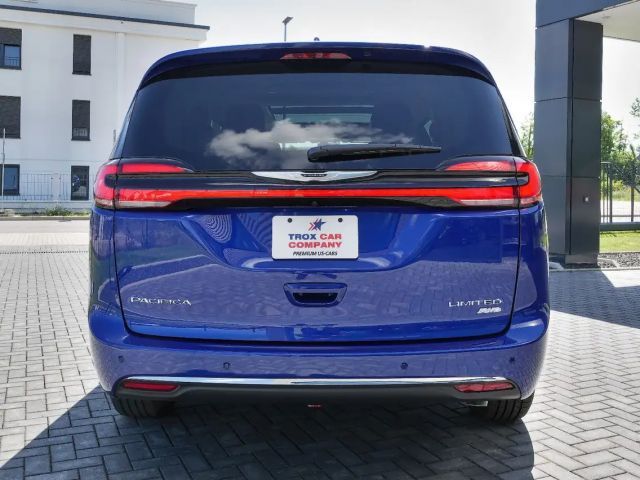 Chrysler Pacifica Limited