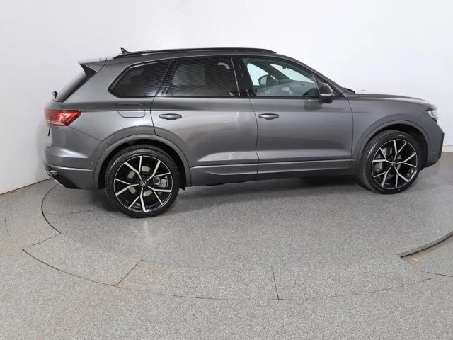 Volkswagen Touareg 4Motion R-Line