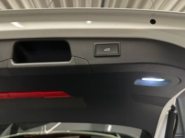 Volkswagen Passat 4Motion R-Line Variant