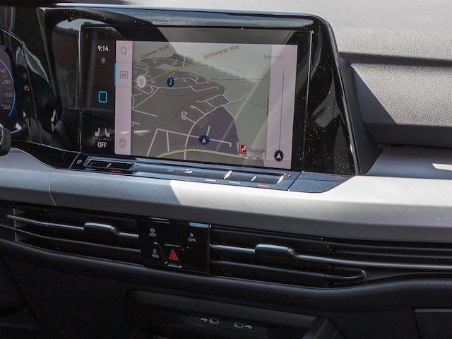 Volkswagen Golf 2.0 TDI DSG Life Variant