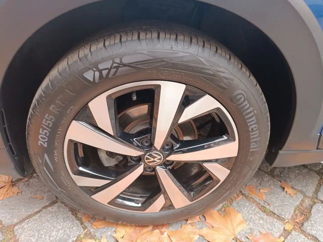 Volkswagen Taigo 1.0 TSI DSG Life