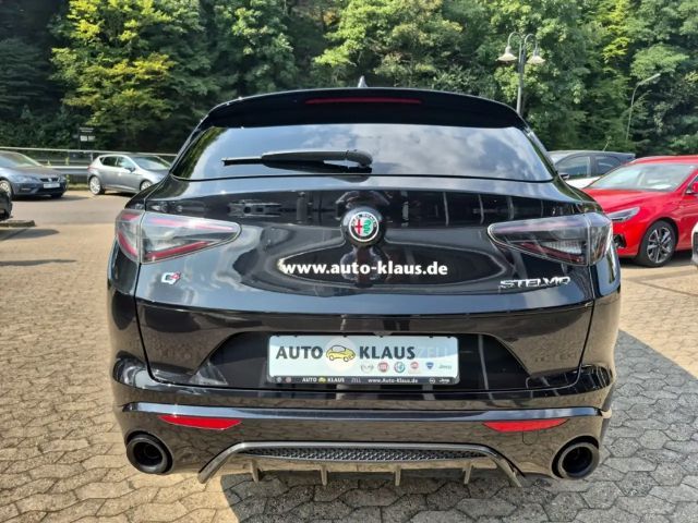 Alfa Romeo Stelvio Q4