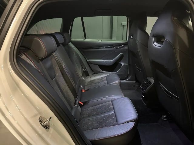 Skoda Octavia Combi RS