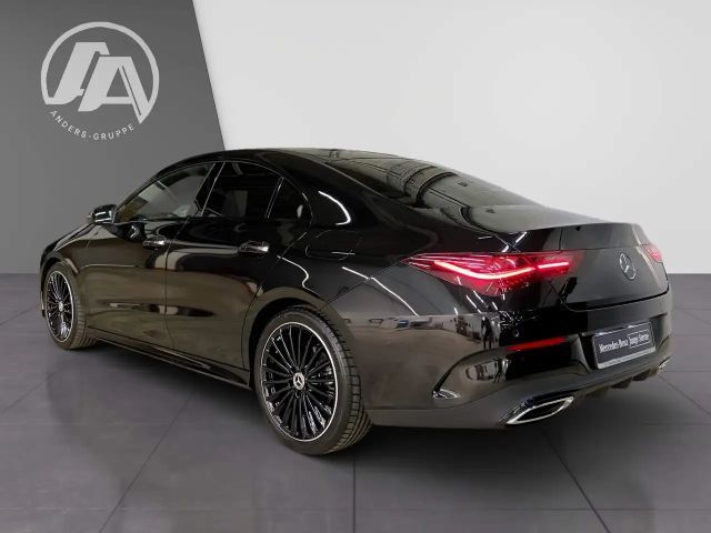 Mercedes-Benz CLA 200 AMG Line Coupé