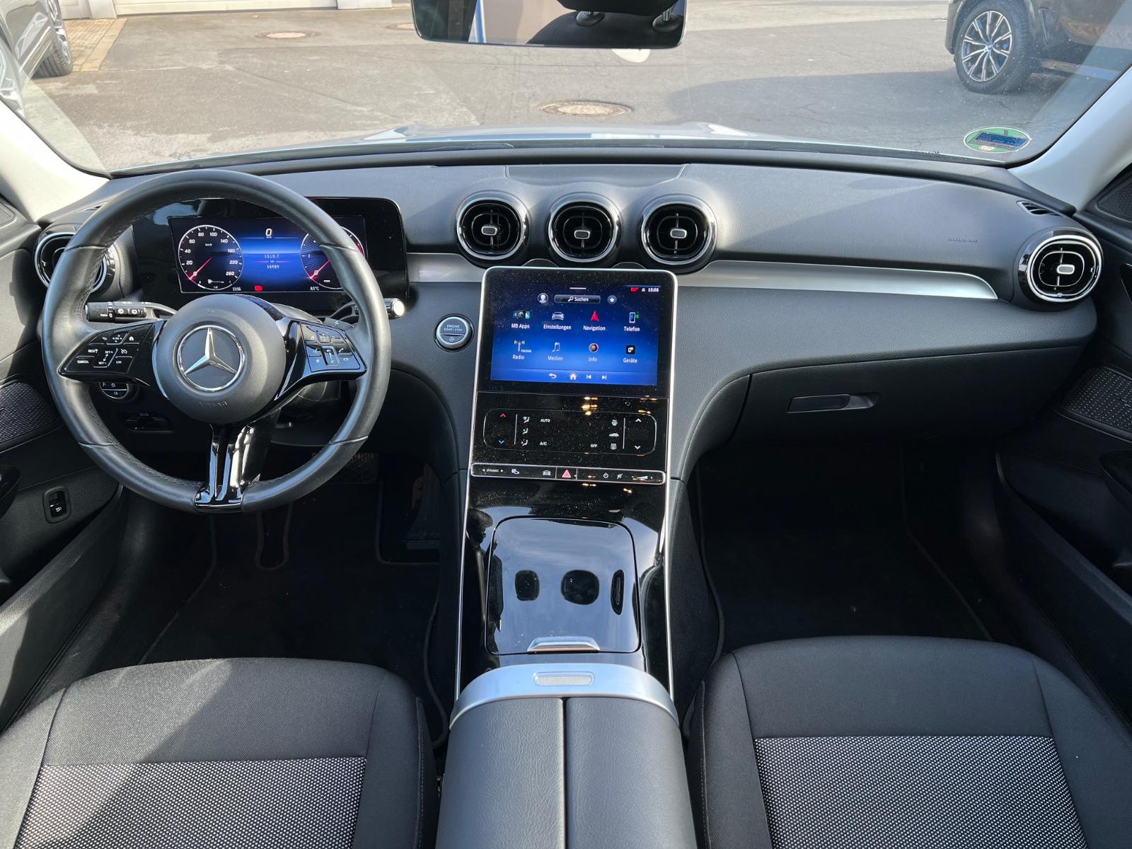 Mercedes-Benz C 200 AVANTGARDE C 200 d Estate