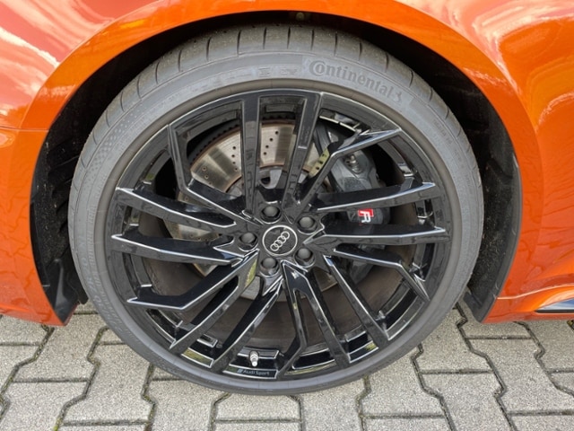 Audi RS4 Avant Quattro