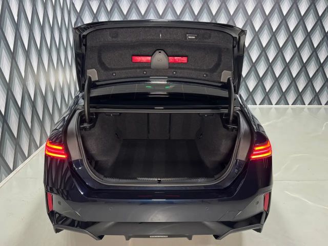 BMW 520 520d M-Sport Sedan xDrive