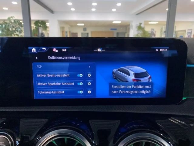 Mercedes-Benz A 200 AMG Line