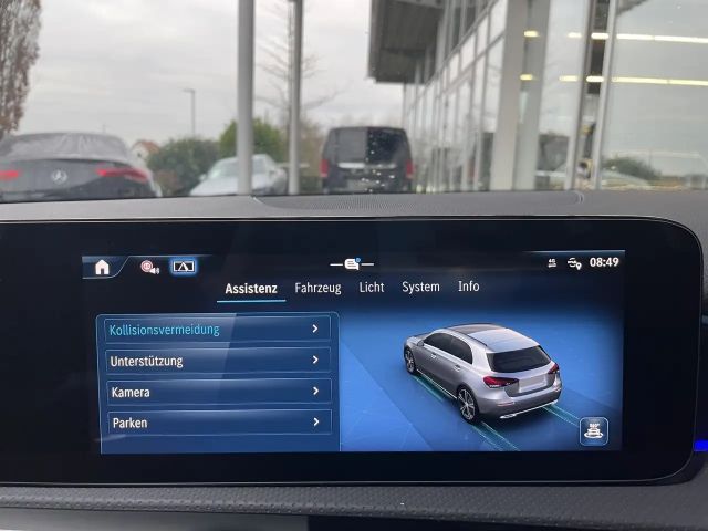 Mercedes-Benz A 200 A 200 d AMG Line