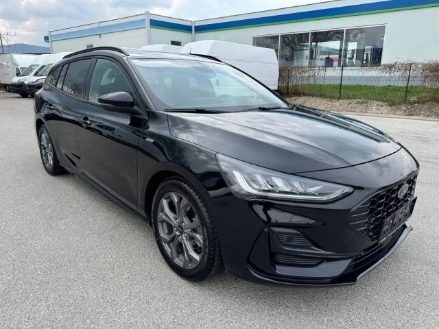 Ford Focus ST Line Wagon