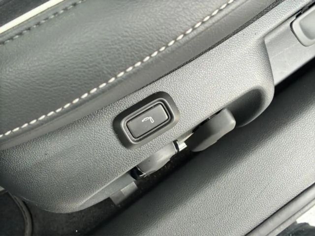 Volkswagen Passat 1.5 TSI Business DSG Variant