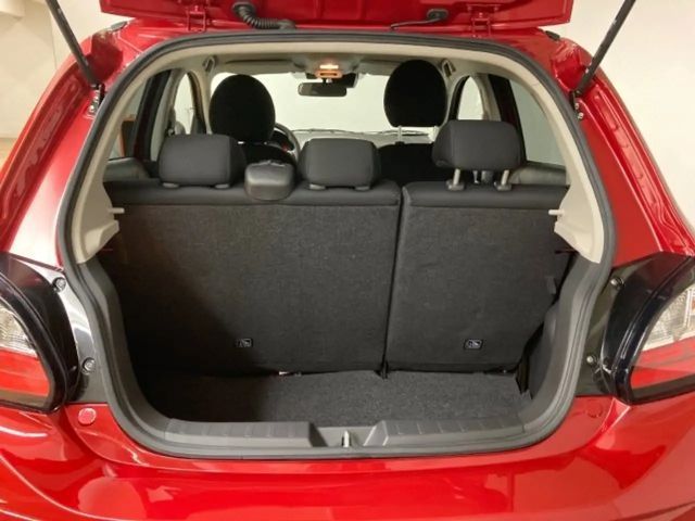 Mitsubishi Space Star Invite Star