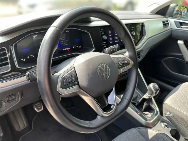 Volkswagen T-Cross Move