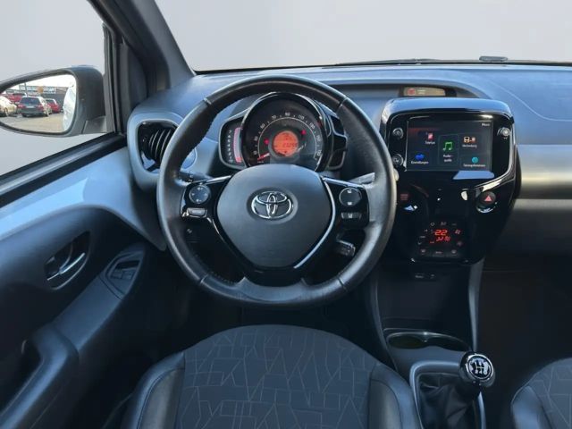 Toyota Aygo Hatchback X-final