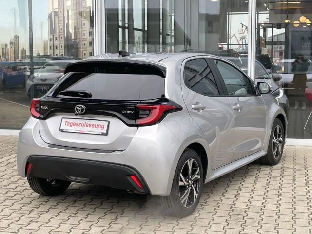 Toyota Yaris Hatchback Hybride VVT-i