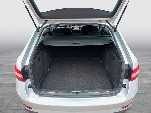 Skoda Superb 2.0 TDI Ambition Combi