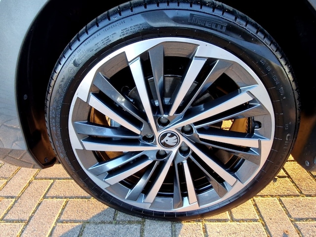 Skoda Superb 1.5 TSI