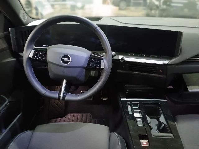 Opel Astra GS-Line Grand Sport