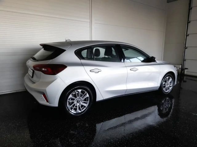 Ford Focus Active EcoBoost