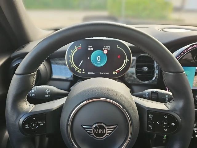 MINI Cooper S Classic Trim 5-türig/NAVI/LED/HUD/DAB/