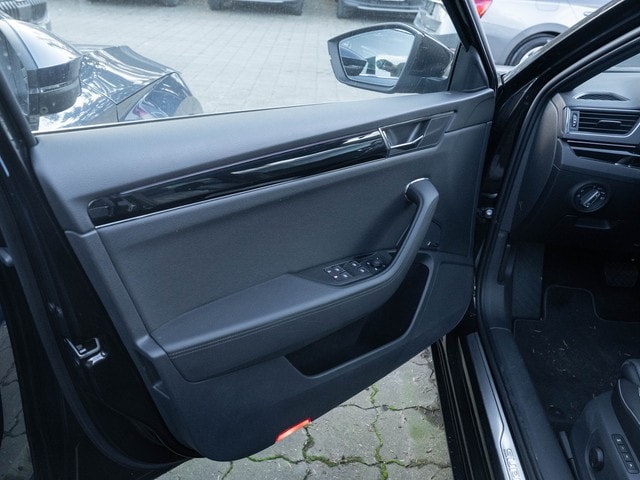 Skoda Superb Combi iV