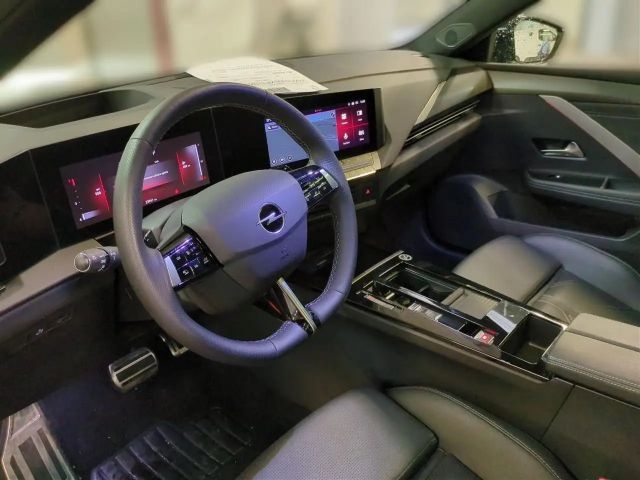 Opel Astra Sports Tourer Ultimate