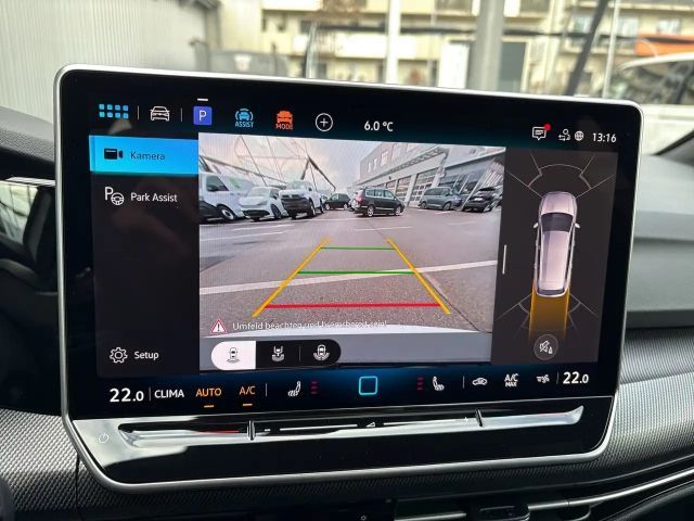 Volkswagen Golf DSG Sport Variant