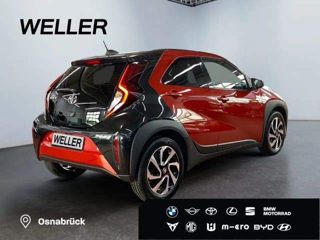 Toyota Aygo X Bi-Tone Hatchback