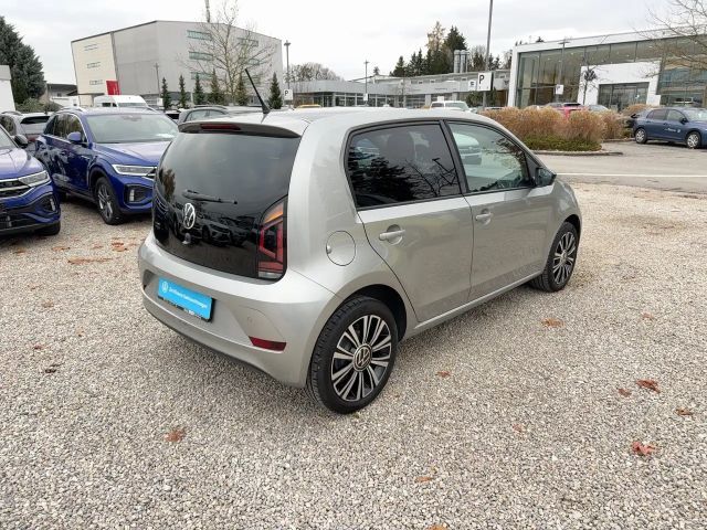 Volkswagen up! Style
