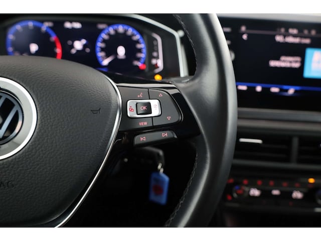 Volkswagen Polo 1.0 TSI Highline R-Line