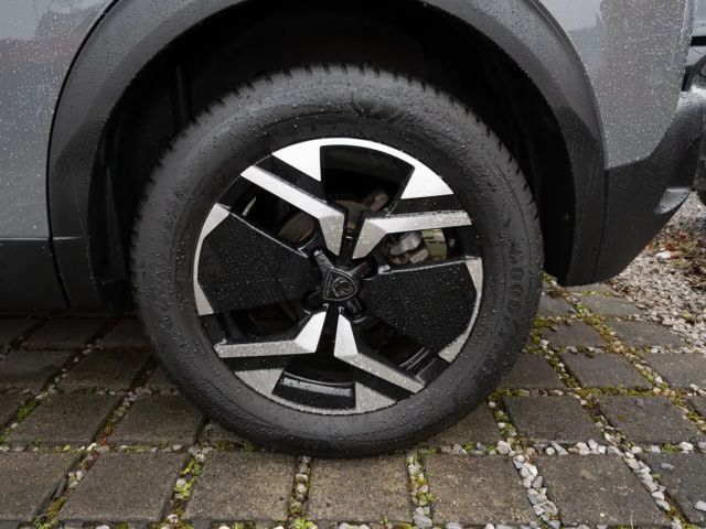 Peugeot 2008 Allure Pack EAT8 PureTech