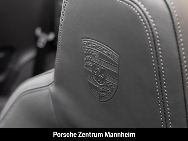 Porsche 992 4 Cabrio Carrera GTS