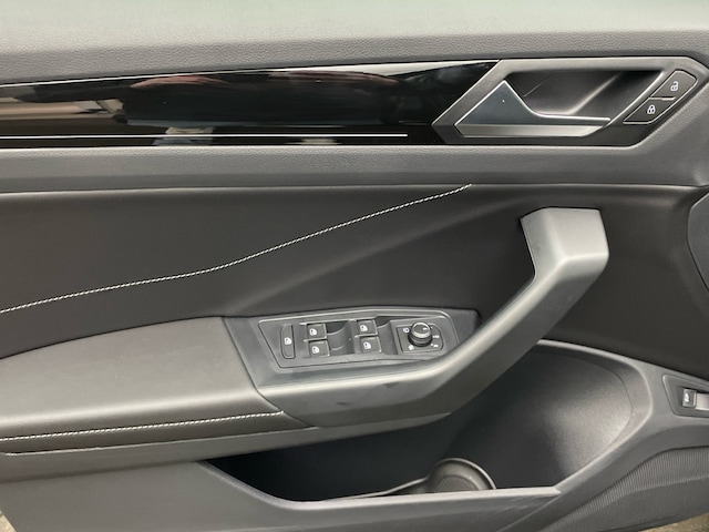 Volkswagen T-Roc 1.5 TSI R-Line