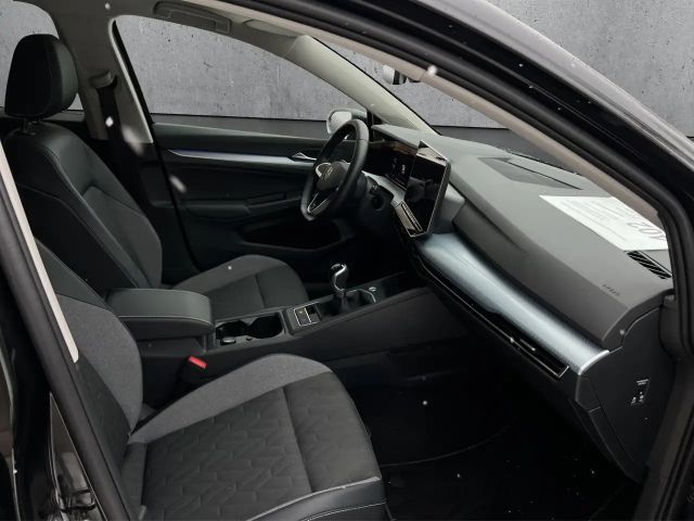 Volkswagen Golf 1.5 TSI Golf VIII
