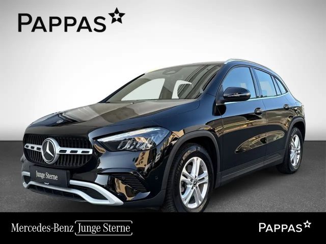 Mercedes-Benz GLA 200 PTS Cam Navi Wide LED SHZ EASY-PACK