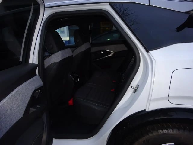 Peugeot E-3008 3008 Elektro 325 AWD LAUNCH EDITION