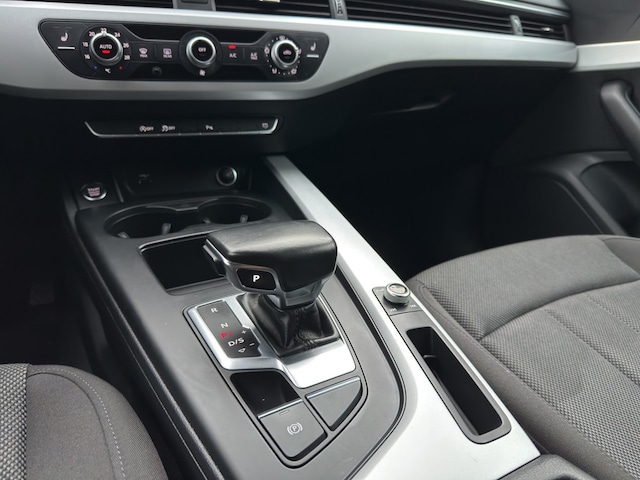 Audi A4 35 TFSI Avant S-Tronic