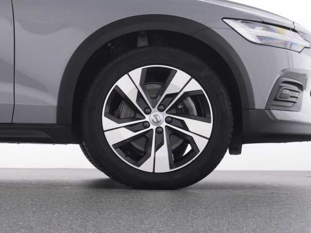 Volvo V60 Cross Country CC