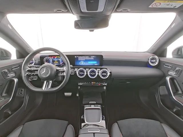Mercedes-Benz CLA 200 AMG Line Shooting Brake