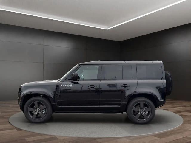 Land Rover Defender 110 D250 Dynamic SE