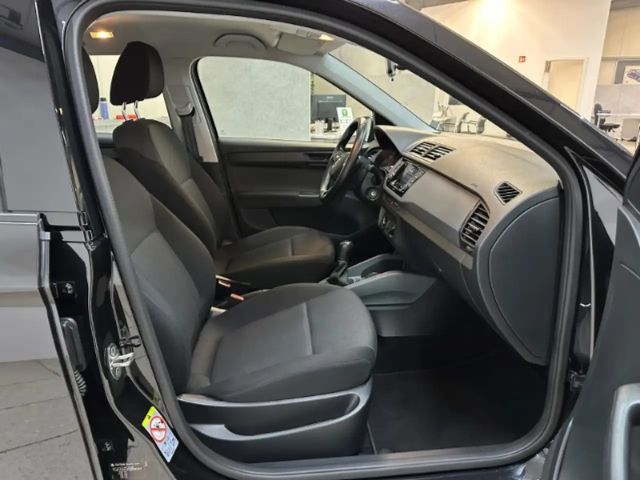 Skoda Fabia 1.0 TSI Active Combi