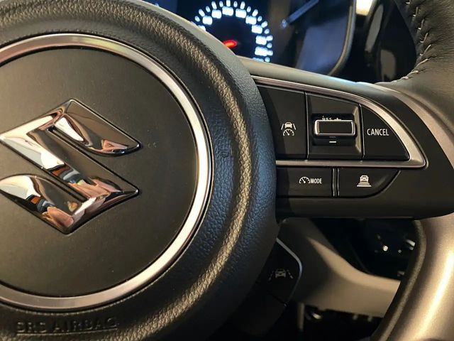 Suzuki Swift Flash Hybrid