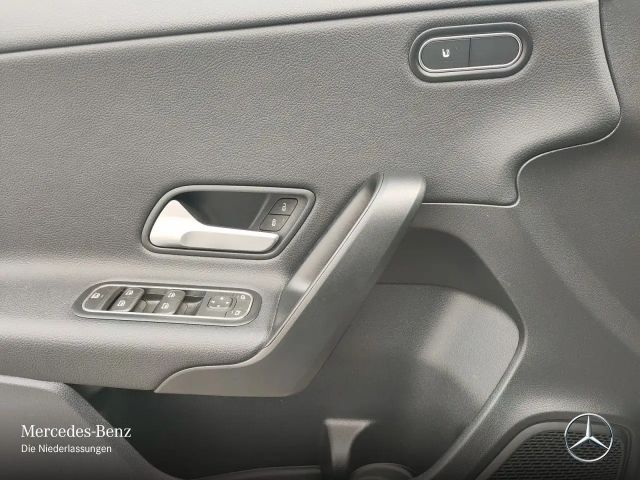 Mercedes-Benz A 180 Spurhalt-Ass PTS Sitzh Temp