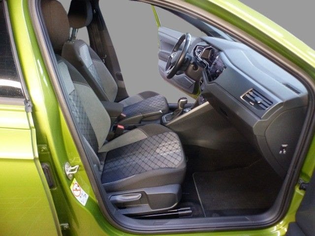 Volkswagen Taigo 1.0 TSI DSG R-Line Style