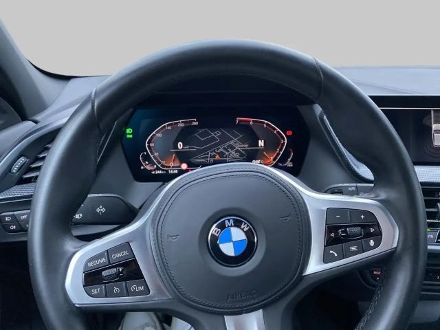 BMW 118 118i M-Sport Sedan