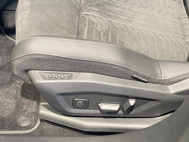 Peugeot E-5008 GT-Line